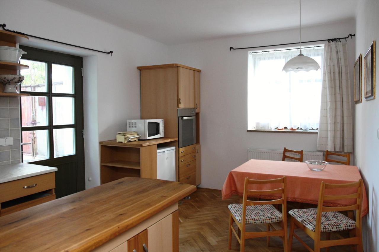 Ubytovani Na Statku Vedomice Exterior foto